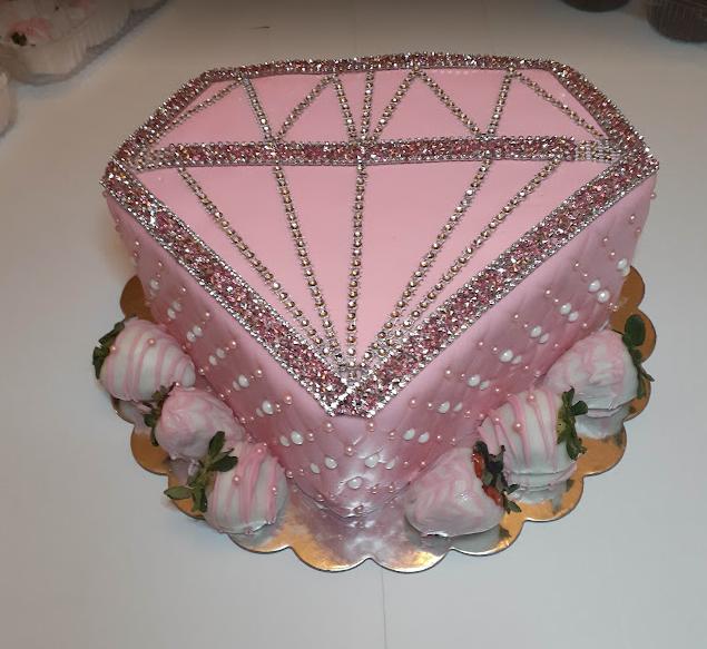 Gold & Diamond Wedding Cake. - Decorated Cake by Lotties - CakesDecor