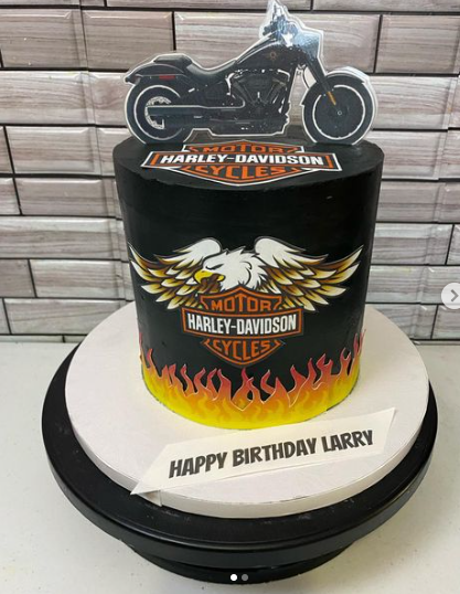 motorcycle motorcycle cake for men | Torte, Compleanno